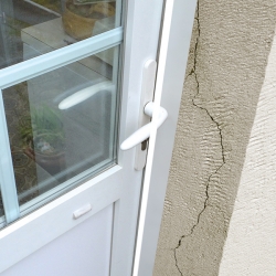 diy-bostik-categorie mastic colle fixation fixer fissure