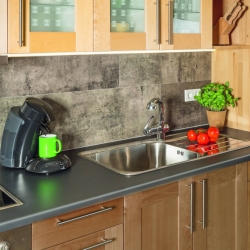 DIY Bostik Greece Kitchen - End Result 600x600