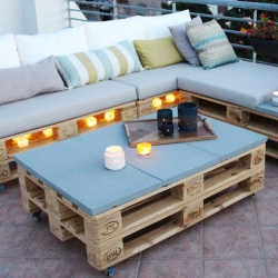 Bostik DIY Greece tutorial palet couch banner image