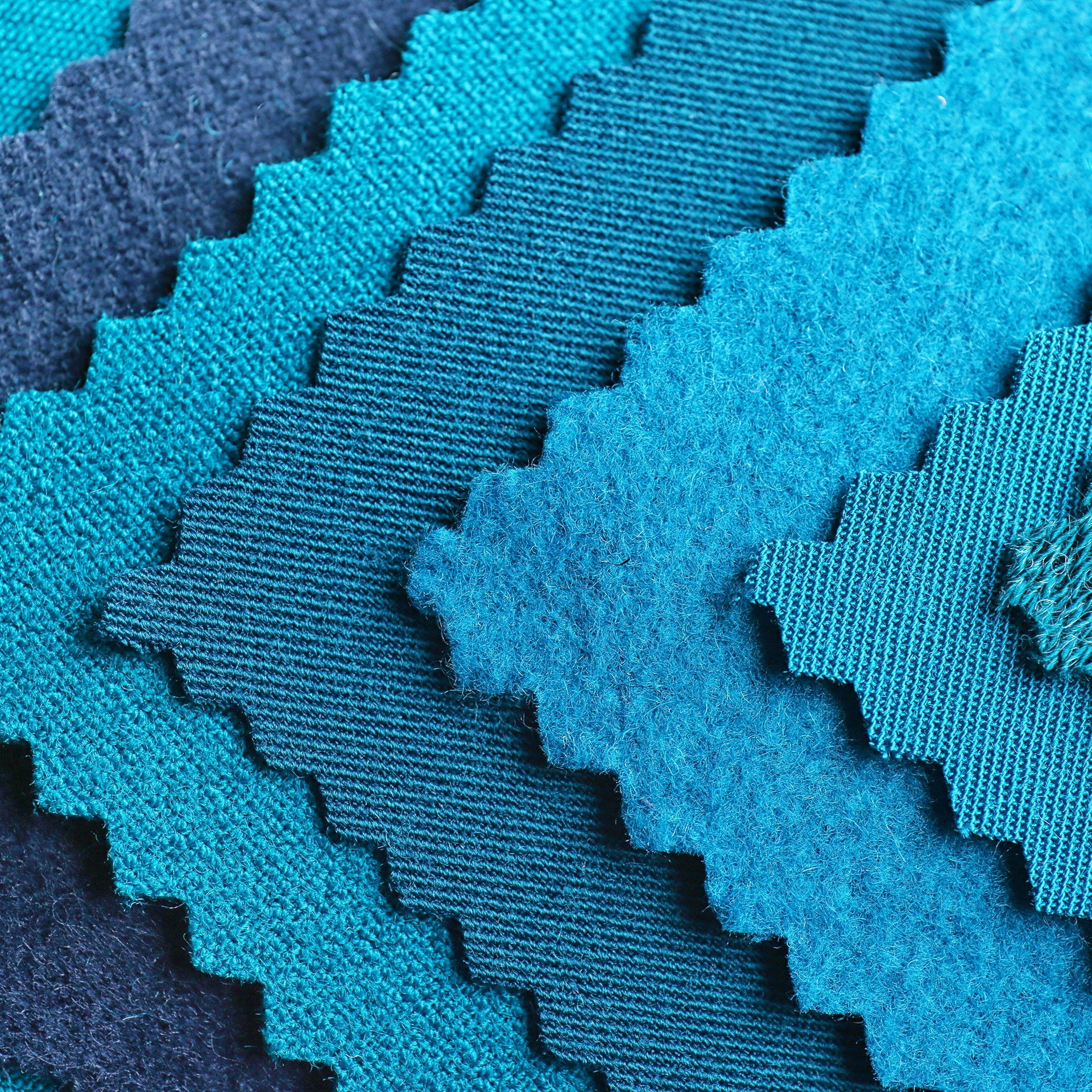 Bostik DIY Greece Repair & Assembly Fabric Glue How to use