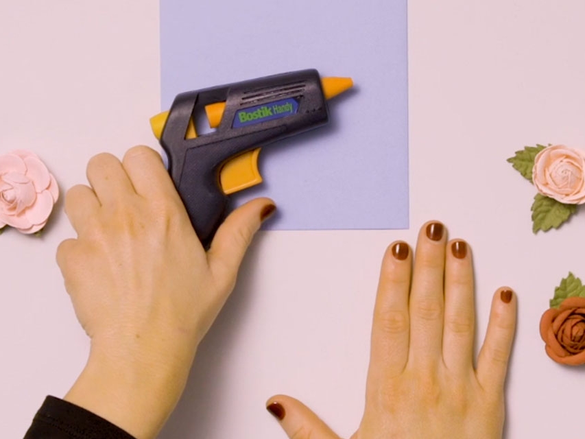 Bostik DIY Australia how to use Glue Gun banner image