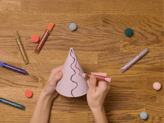 Bostik DIY Australia how to use Glitter Glue step 2