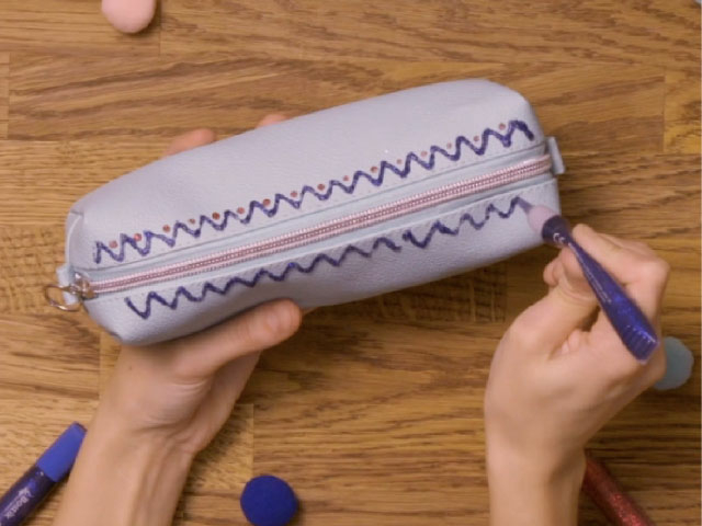 Bostik DIY Australia how to use Glitter Glue step 4