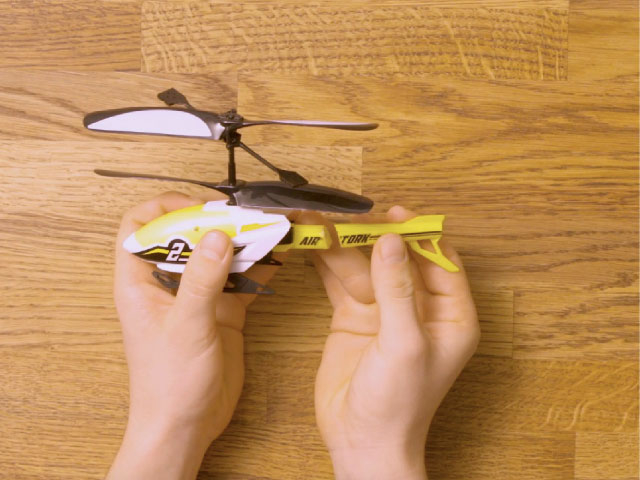 Bostik DIY Poland tutorial how to repair hard plastic step 3