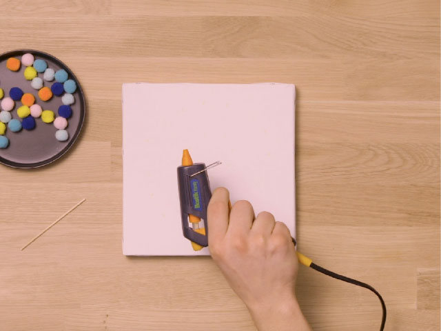 Bostik DIY Singapore How To Use Inspired Glue Gun Step 3