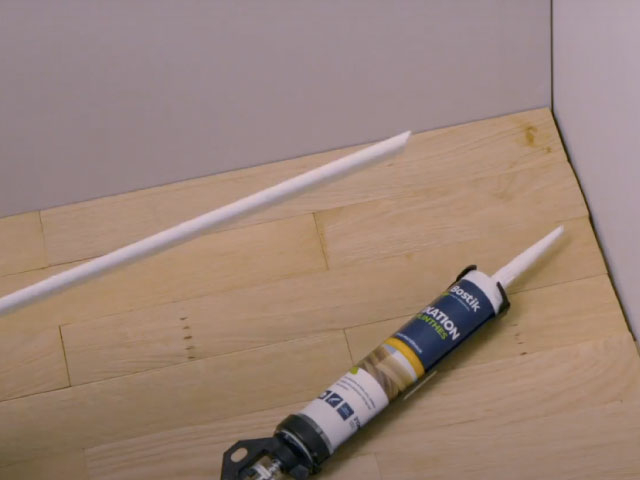 Bostik DIY France How to glue plinths step 2