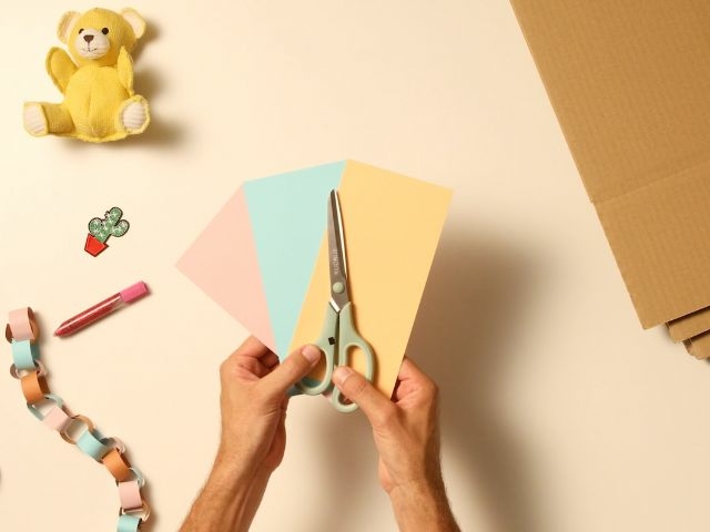 DIY Bostik UK Ideas & Inspiration - DIY cardboard doll house 5