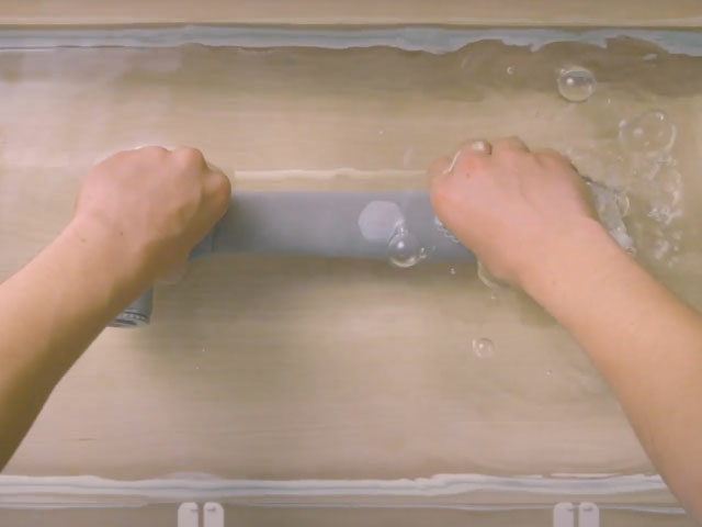 Bostik DIY France How to stop a leak step 3