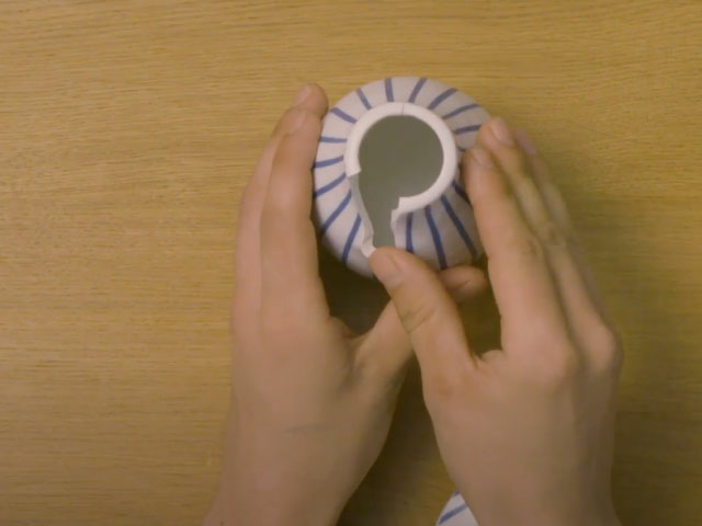 Bostik DIY Greece how to use speed glue liquid step 1