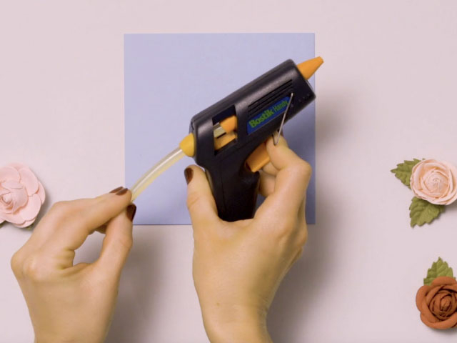 Bostik DIY Ireland how to glue gun step 2