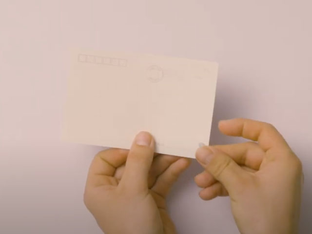 Bostik DIY Russia how to create a poster with blu tack step 1