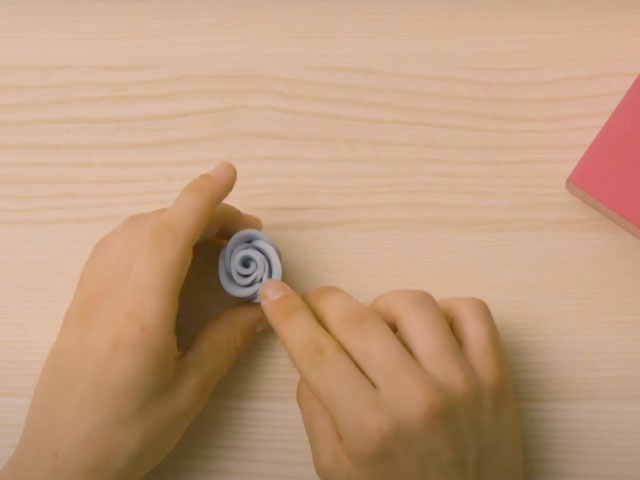 Bostik DIY Russia how to create a rose with blu tack step 3