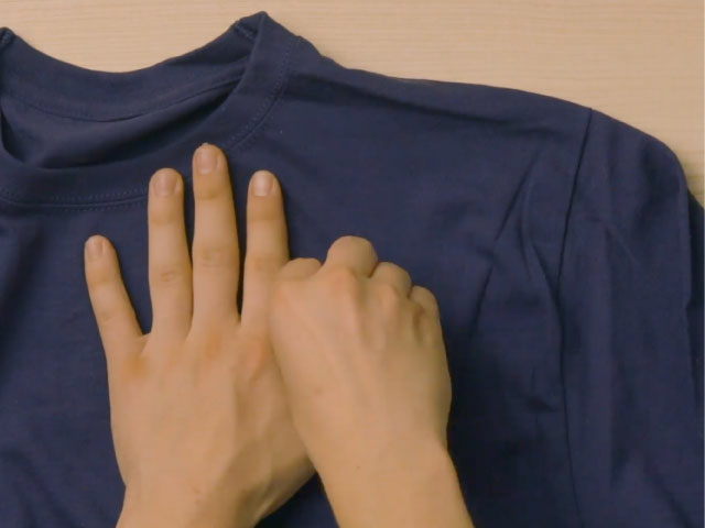 Bostik DIY Ireland How To Remove Super Glue From Clothes Step 2