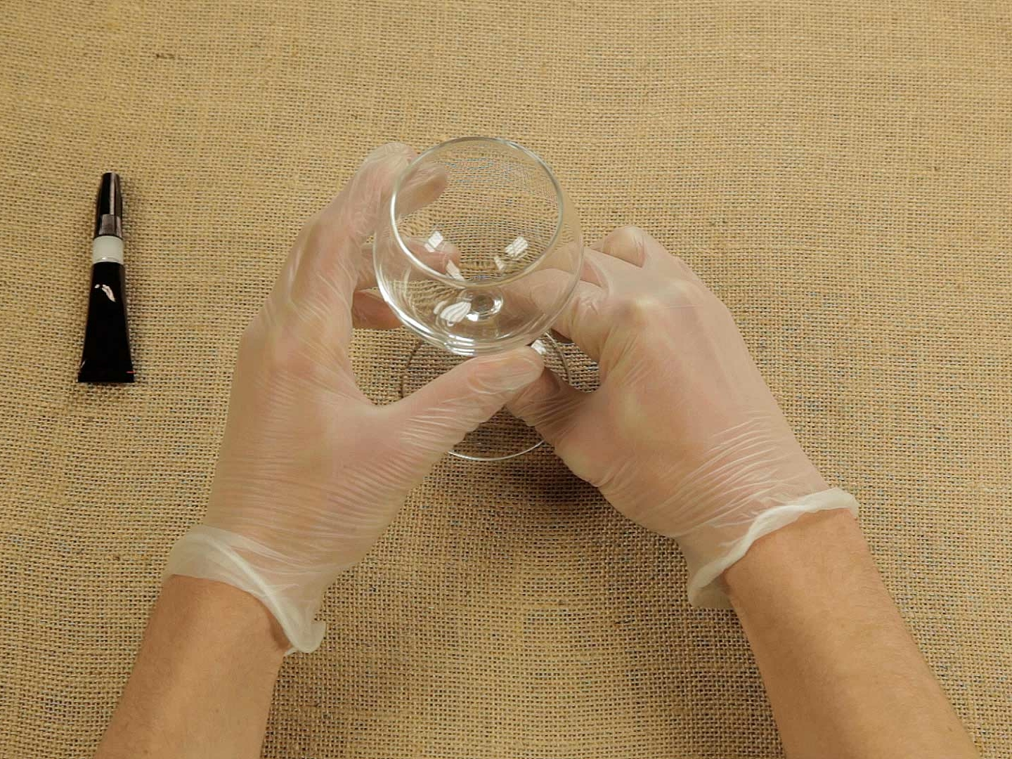 Bostik DIY New Zealand how to repair stemmed glass with super glue step 4