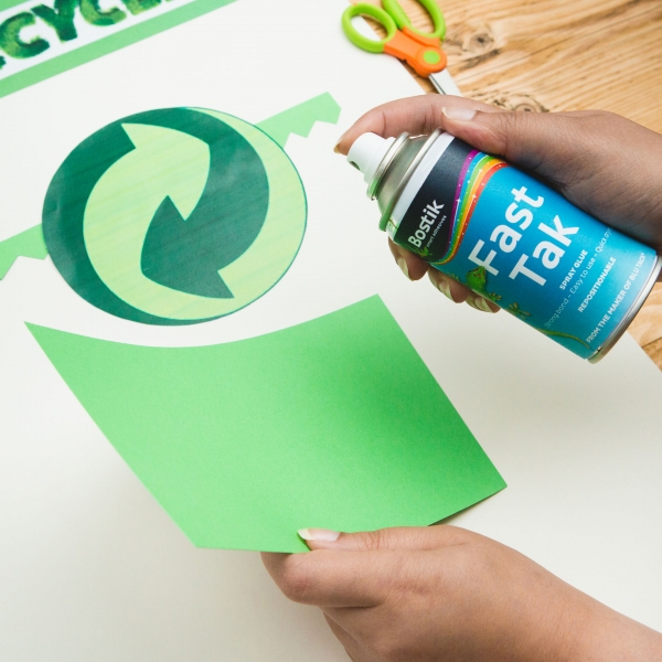 Bostik DIY Fast Tak Repositionable United Kingdom Impression