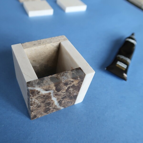 Bostik-DIY-square-pots-for-small-plants-step3