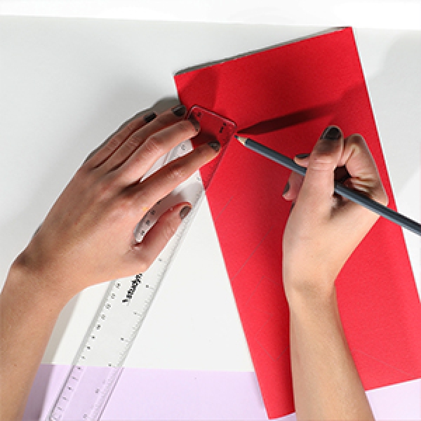 DIY Bostik Indonesia tutorail heart tesselation craft project step 2