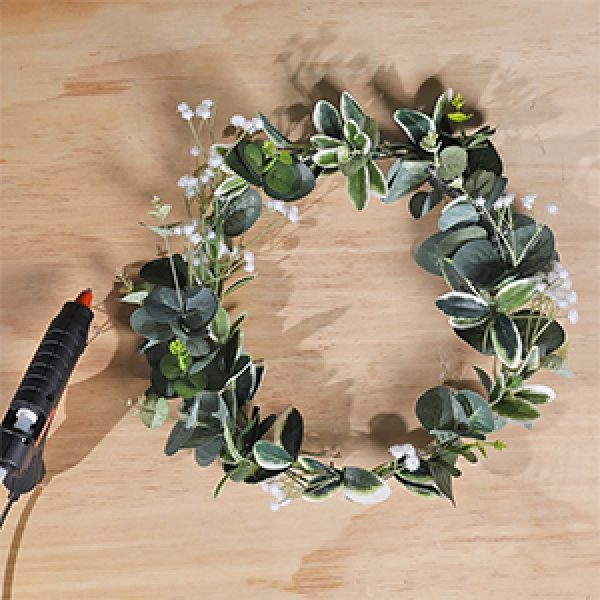 DIY Bostik Indonesia tutorials wreath project step 4