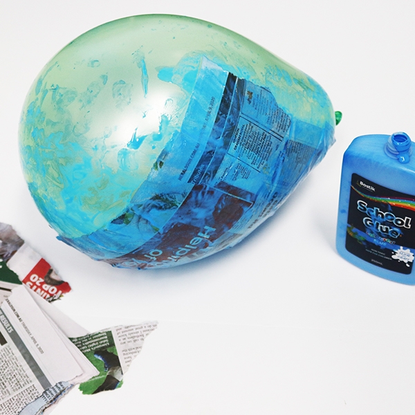 Bostik DIY tutorial Australia World Globe Step 3