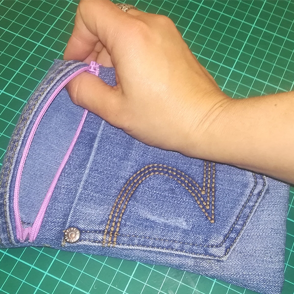 Bostik DIY South Africa Tutorial Sew Simple Pencil Bag step 3.2