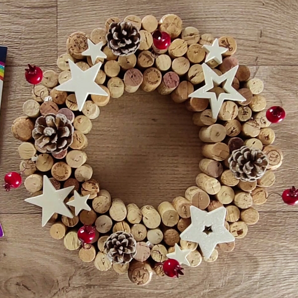 Bostik DIY Greece tutorial centerpiece step 12