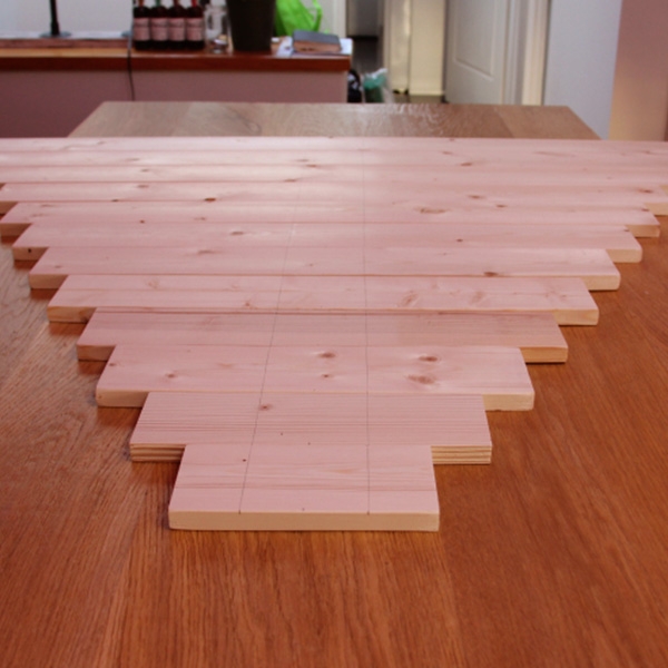 Bostik DIY Greece tutorial xmas tree step 5