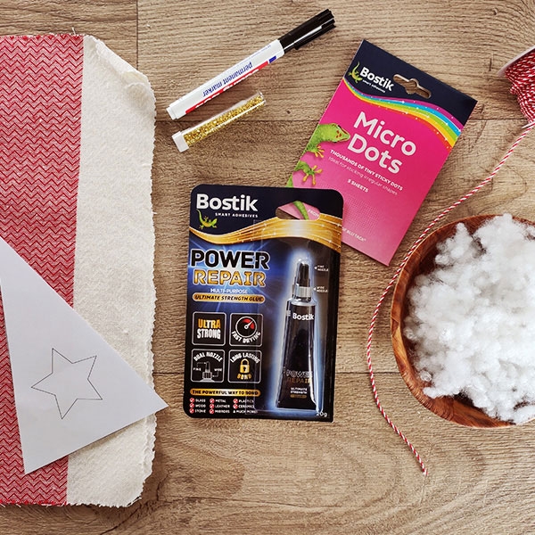 Bostik DIY Greece tutorial gemisto step 1