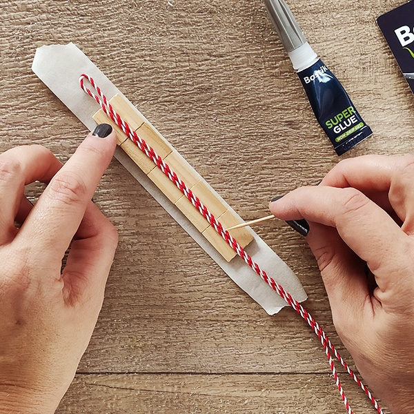 Bostik DIY Greece tutorial wooden letters step 4