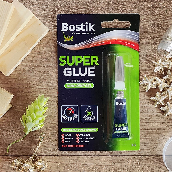 Bostik DIY Greece tutorial wooden ornaments step 1