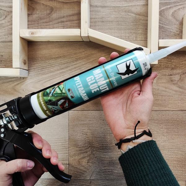 Bostik DIY Greece tutorial valentines day step 7