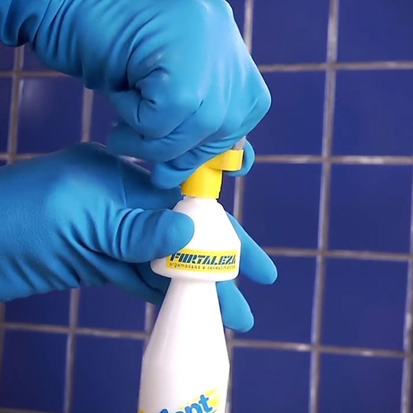 Bostik DIY Brasil tutorial Como aplicar o zapt cores step 2