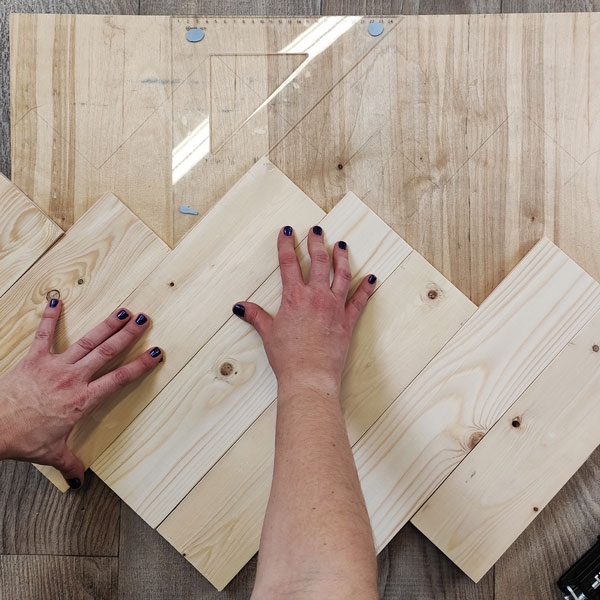 Bostik DIY Greece Tutorial Mountains step 6