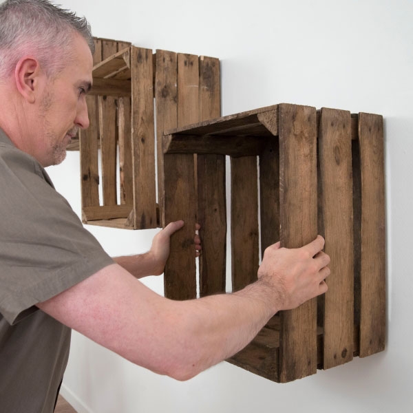 Bostik DIY France Tutorial How to fix wooden boxes step 3