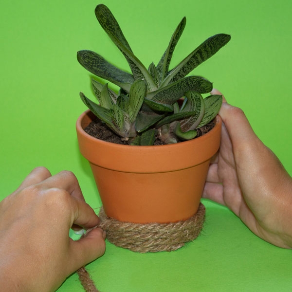 Bostik DIY South Africa Tutorial Planter Pots step 2