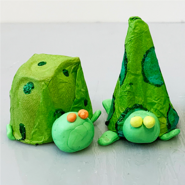 Bostik DIY Hong Kong egg carton turtle complete step 1