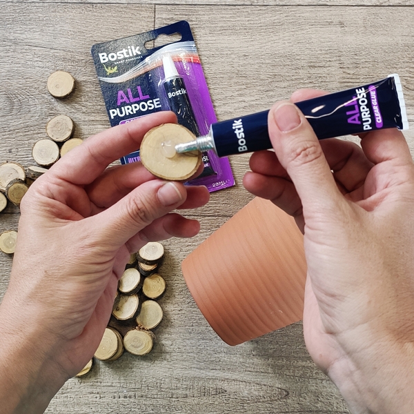 Bostik DIY Greece tutorial Flower Pots step 10