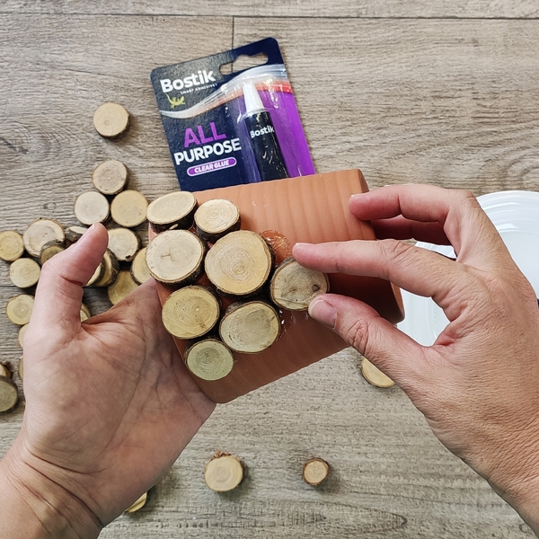 Bostik DIY Greece tutorial Flower Pots step 11