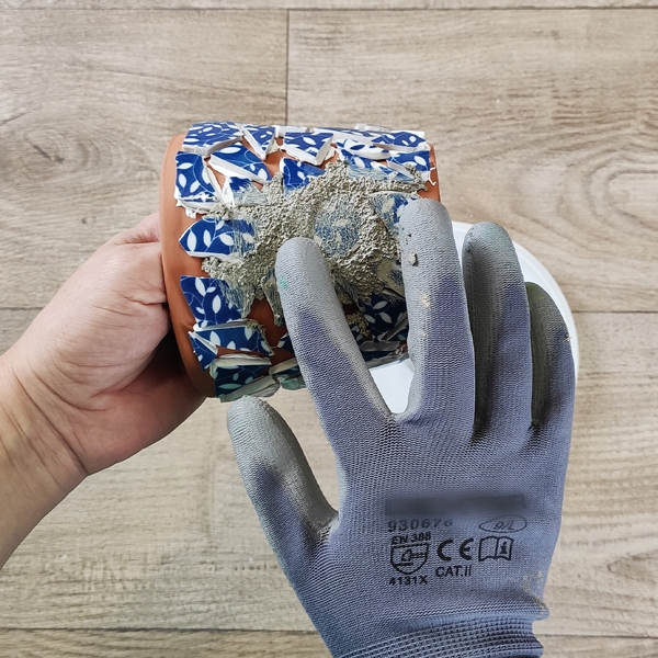 Bostik DIY Greece tutorial Flower Pots step 6