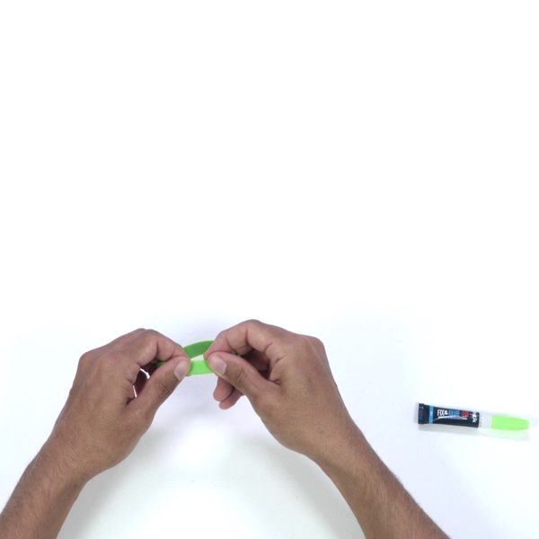 Bostik DIY Poland Ideas Inspiration Repair Rubber Bracelet step 3