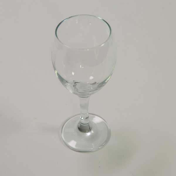 Bostik DIY Russia tutorial how to repair broken glass step 4