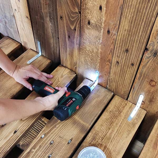 Bostik DIY Greece tutorial bed image 16