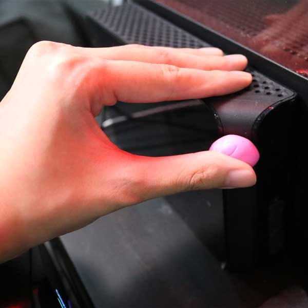 Bostik DIY Philippines tutorial how to block light with blu tack step 3