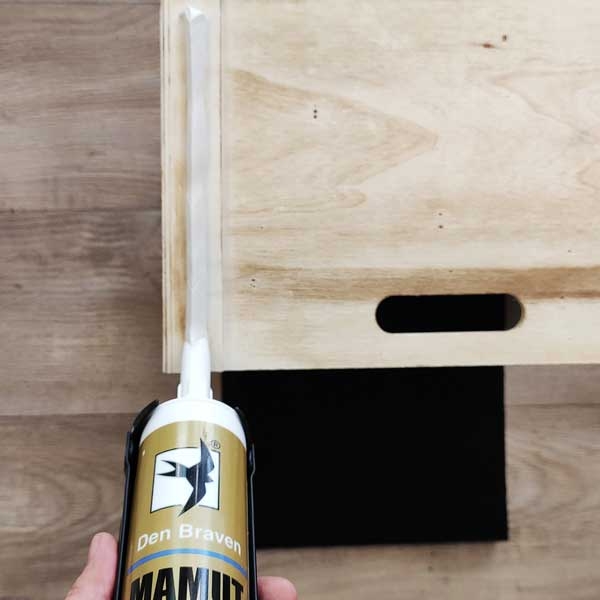 Bostik DIY Greece tutorial cat bed step 7