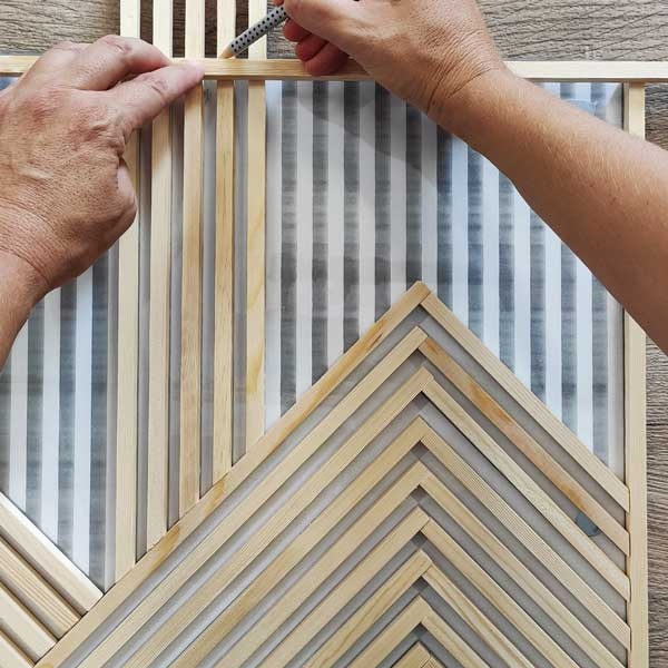 Bostik DIY Greece tutorial how to make a frame step 10