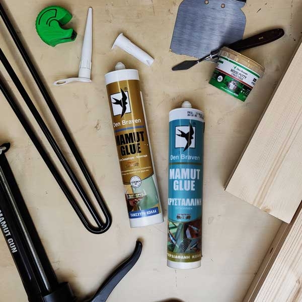 Bostik DIY Greece tutorial kitchen table step 1