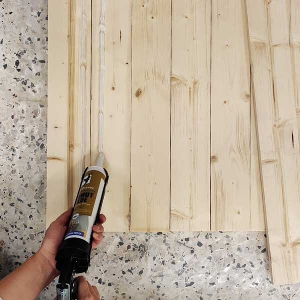 Bostik DIY Greece tutorial kitchen table step 6