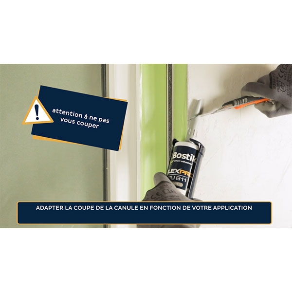 Couper l’embout de la cartouche et l’insérer dans le pistolet