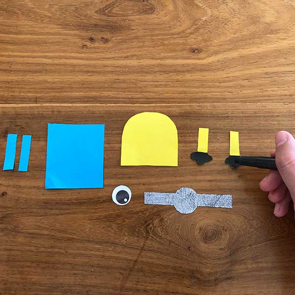 Bostik DIY South Africa Tutorial Minion Bookmark step 3