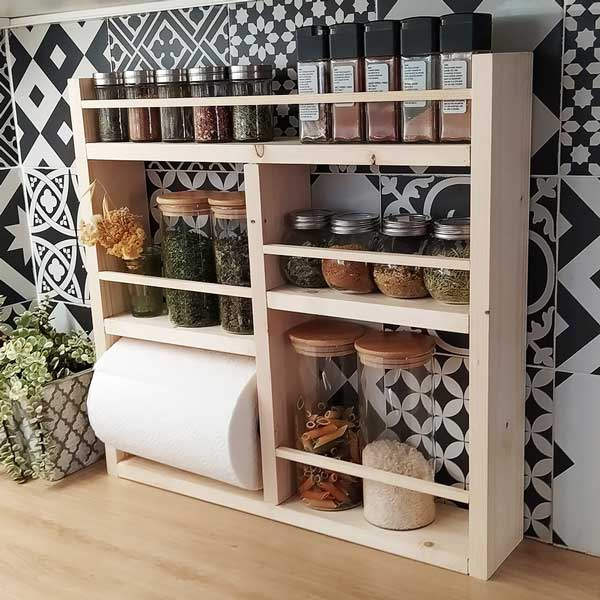 Bostik DIY Greece tutorial kitchen shellf step 14