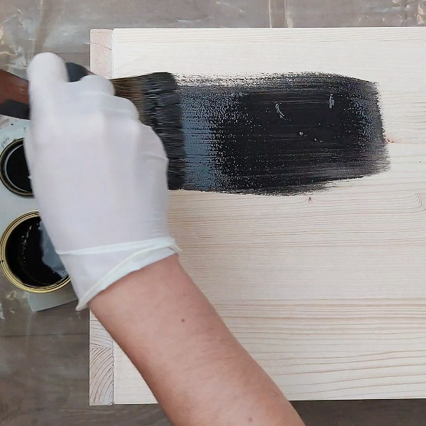 Bostik DIY Greece tutorial living room table step 12